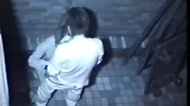 Un ragazzo screwing  ...