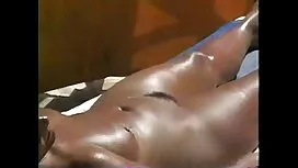 Scalzi trans masturb ...