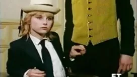 Vestito a rete regis ...